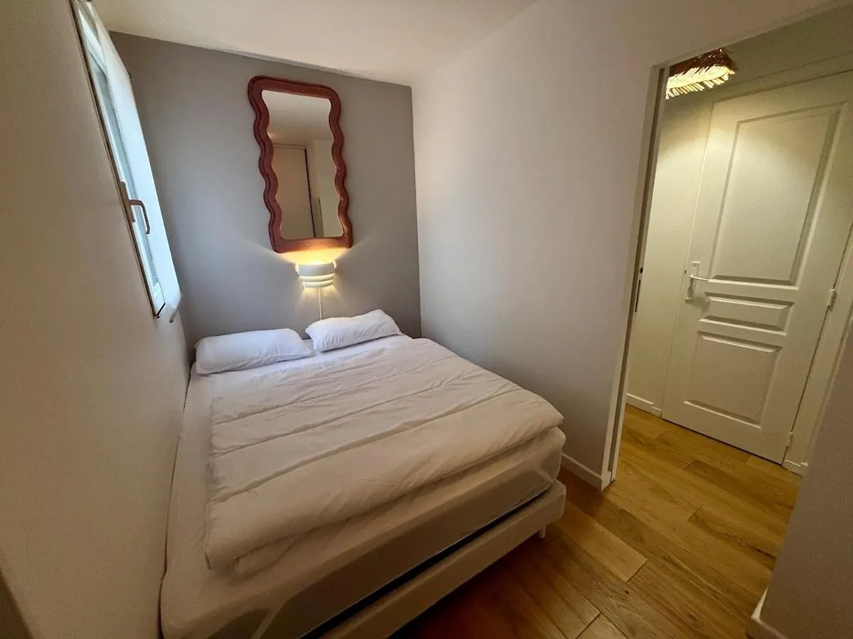 Apartment T2 En Rez-De-Jardin Avec Terrasse Privative, Residence Avec Piscine Et Tennis Six-Fours-les-Plages