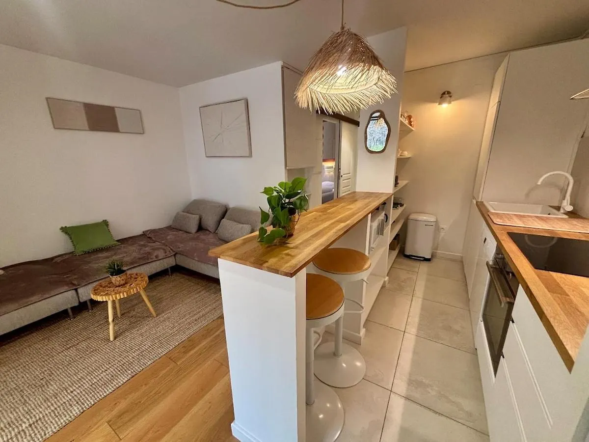 Apartment T2 En Rez-De-Jardin Avec Terrasse Privative, Residence Avec Piscine Et Tennis Six-Fours-les-Plages France